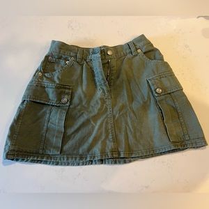 Lois Feminine Cargo Skirt